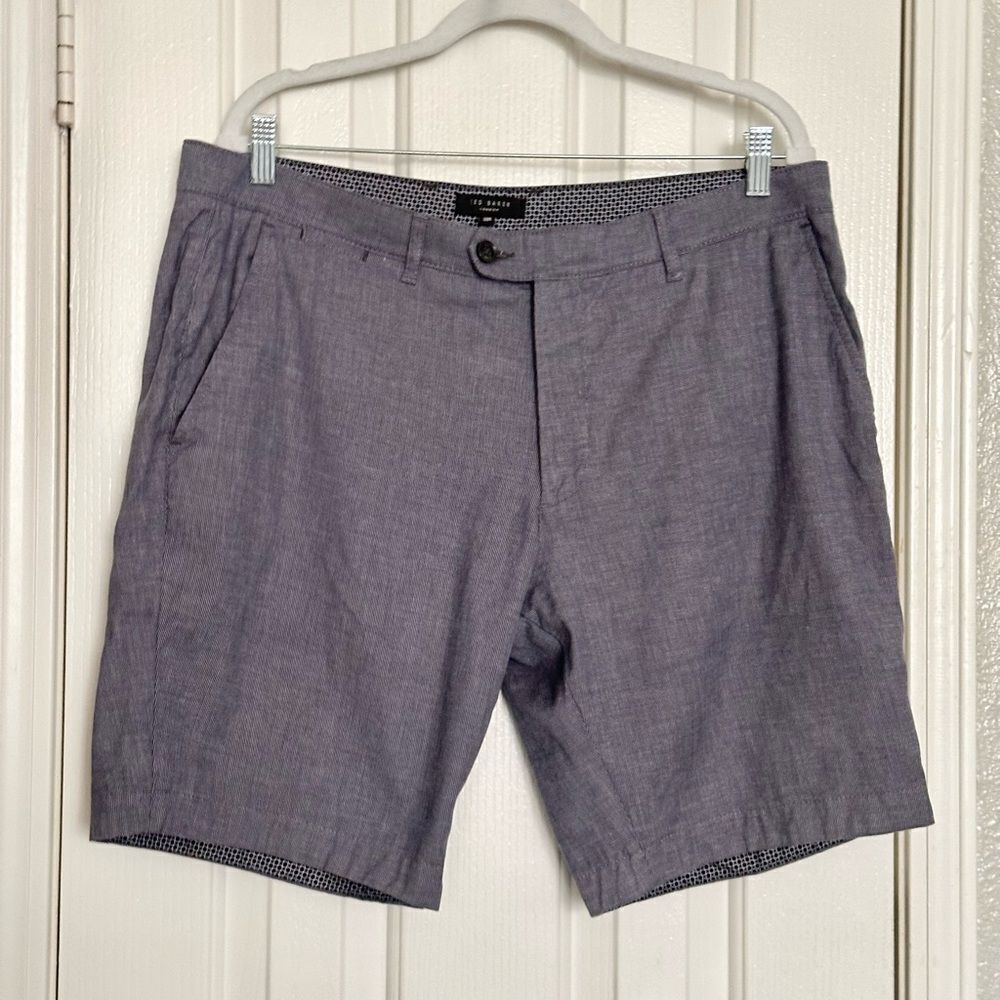 Ted baker men’s shorts size 38R - grey and white textured knit